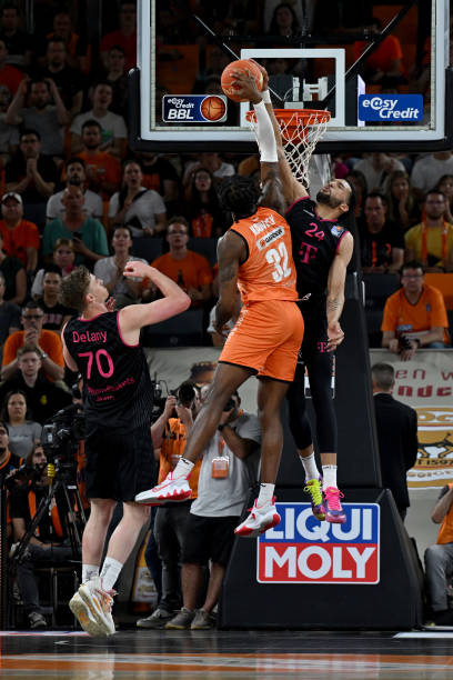 既有自己在 既有自己在