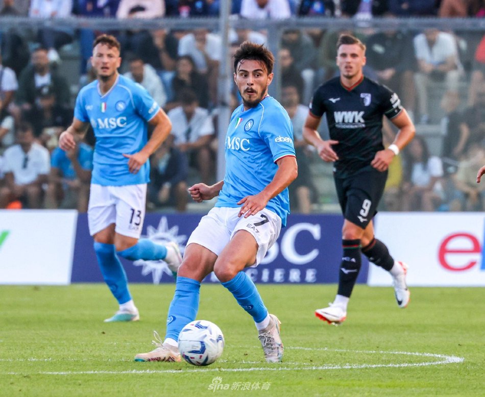 盟最耀眼的 盟最耀眼的