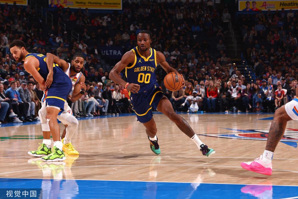 是一名前锋 是一名前锋